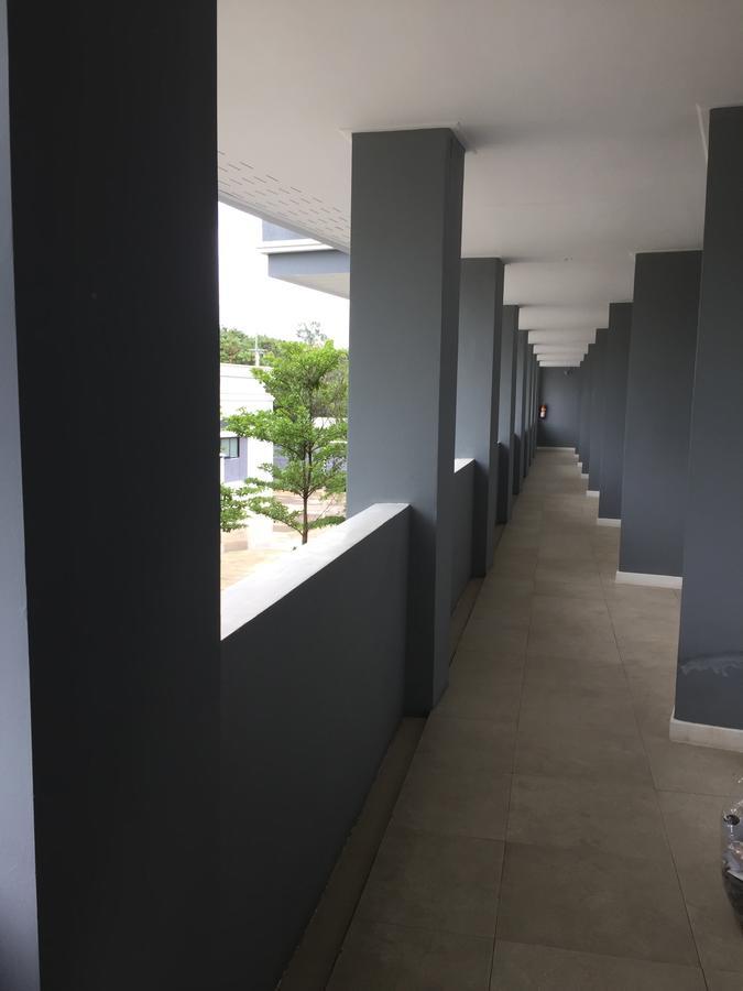 Picasso Motel Патая Екстериор снимка